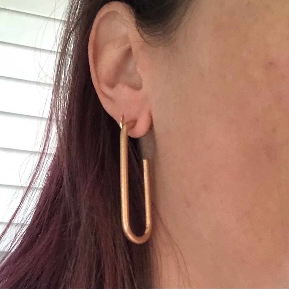 Modern Hoop Curved Oval Earrings - Picture 4 of 4